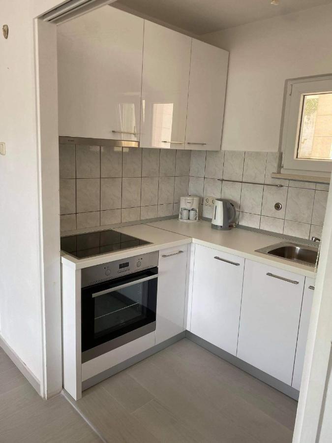 Genesis Apartment Трогир Екстериор снимка