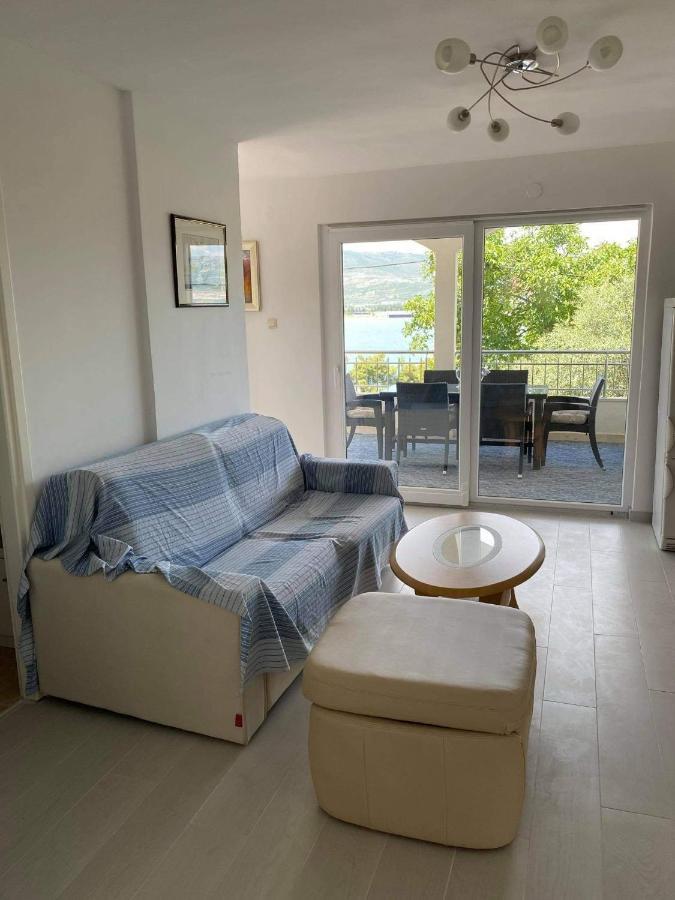 Genesis Apartment Трогир Екстериор снимка