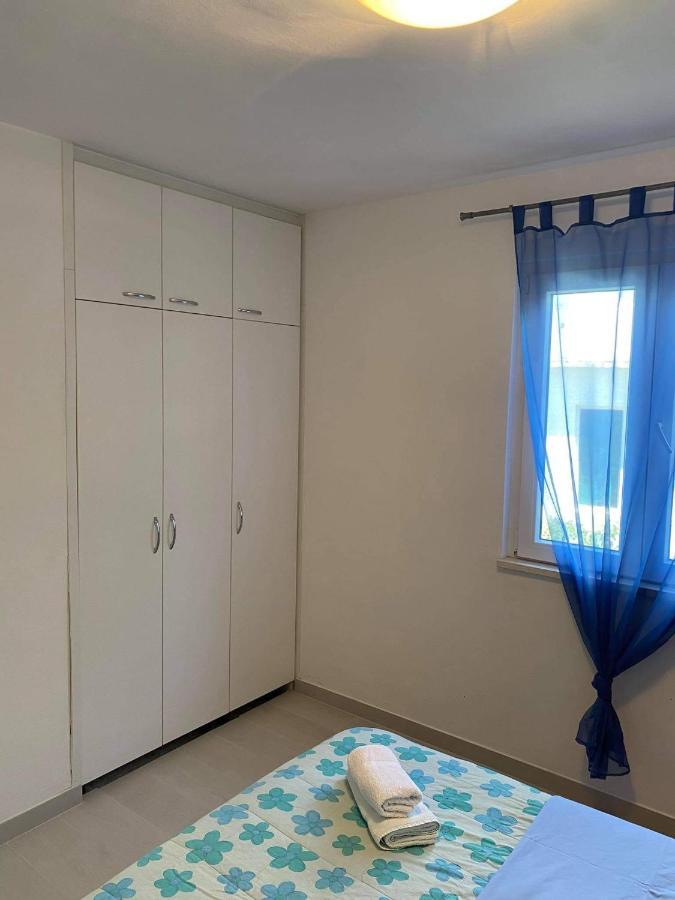 Genesis Apartment Трогир Екстериор снимка