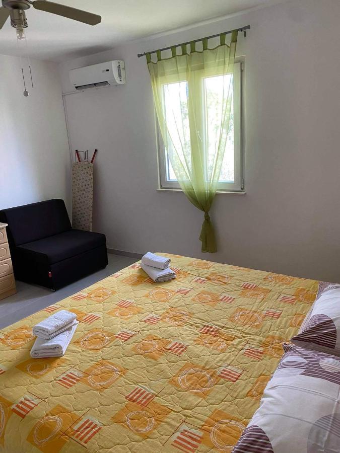 Genesis Apartment Трогир Екстериор снимка